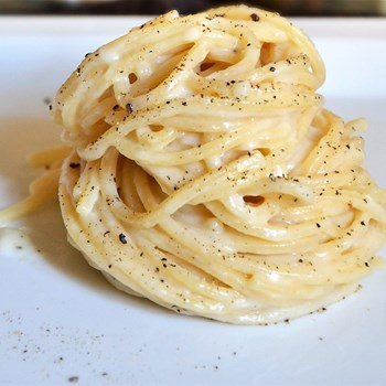 Tonnarelli cacio e pepe